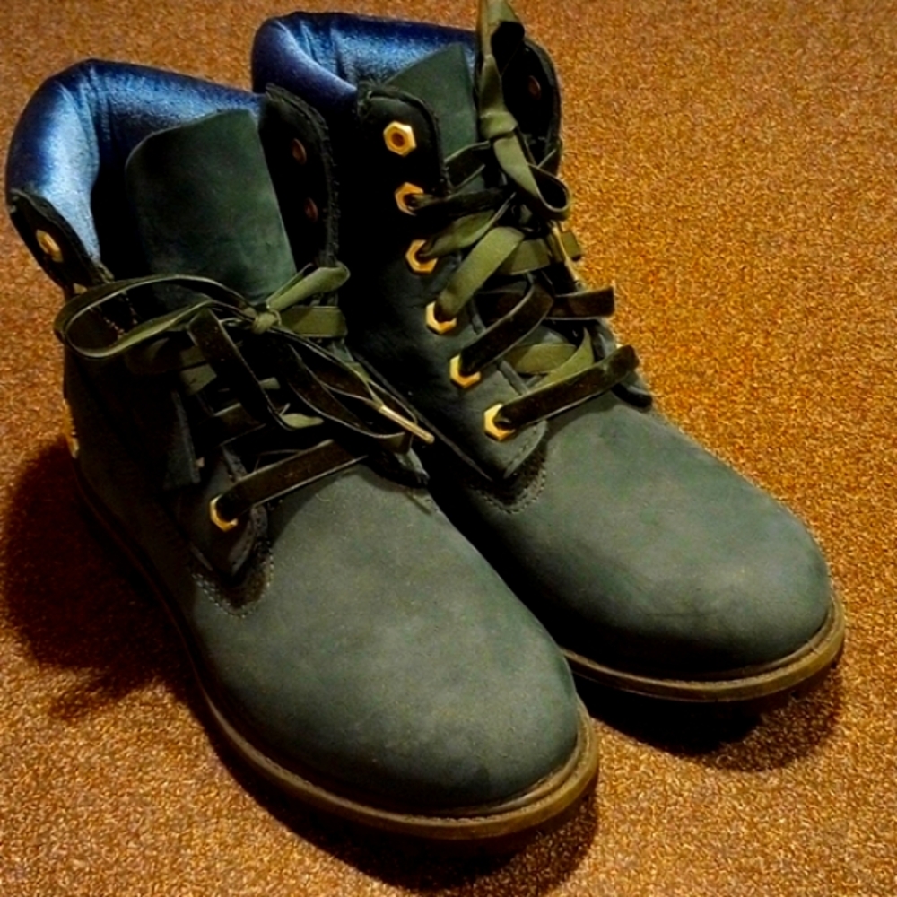 Timberland Boots Women's Size 8